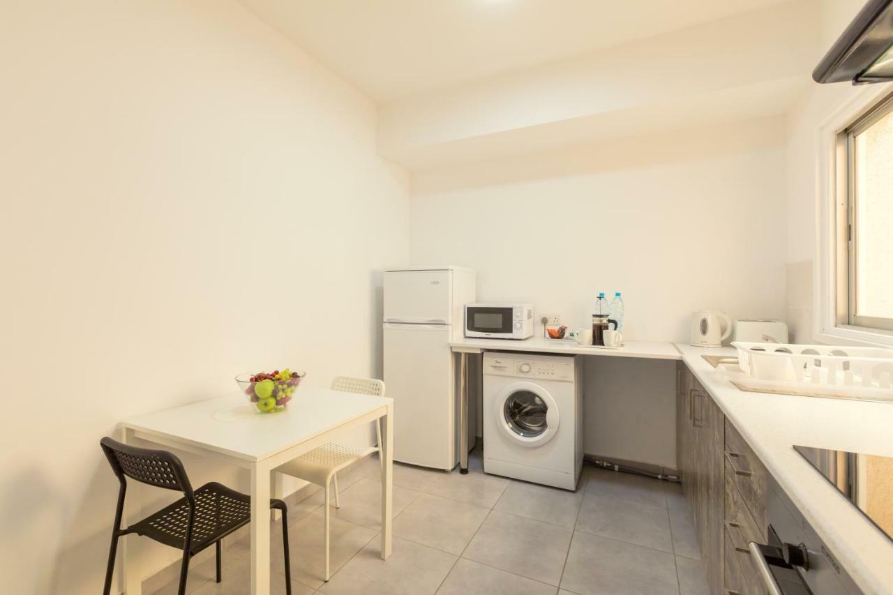 Savvas City Centre Flat Lárnaca Exterior foto